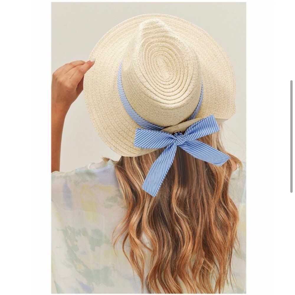 Straw creamy beige blue Womens hat - Picture 2 of 5